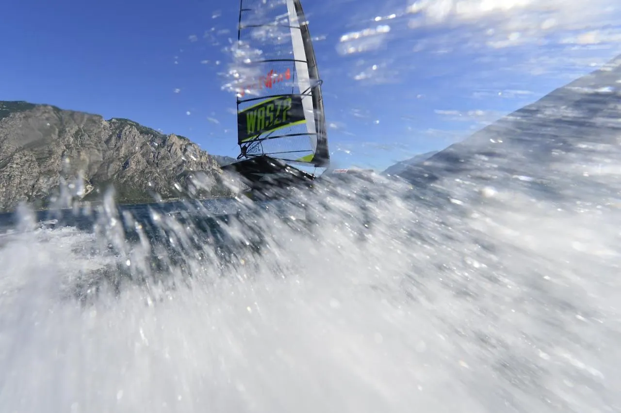 Wind Hotel Μαλτσεζίνε