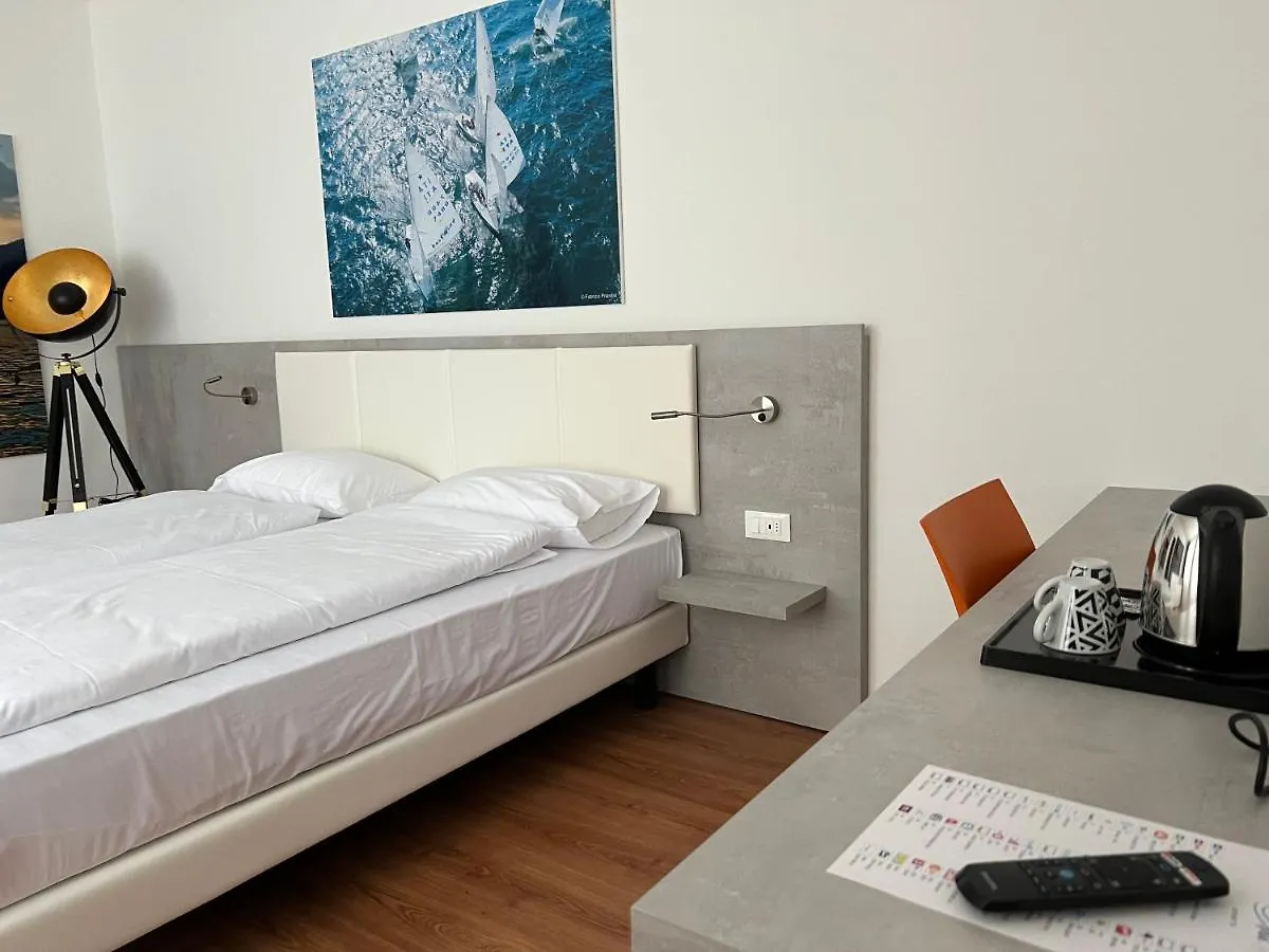 Wind Hotel Μαλτσεζίνε