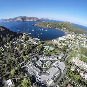 https://mari-del-sud-resort.sicilyhotelsitaly.net