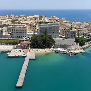 https://des-etrangers-hotel-spa-siracusa.sicilyhotelsitaly.net